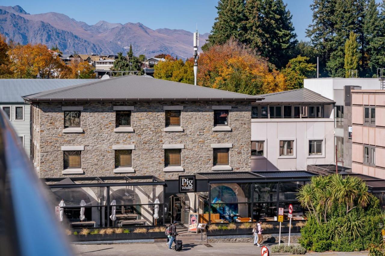 The Village Green Apartment Queenstown Eksteriør bilde