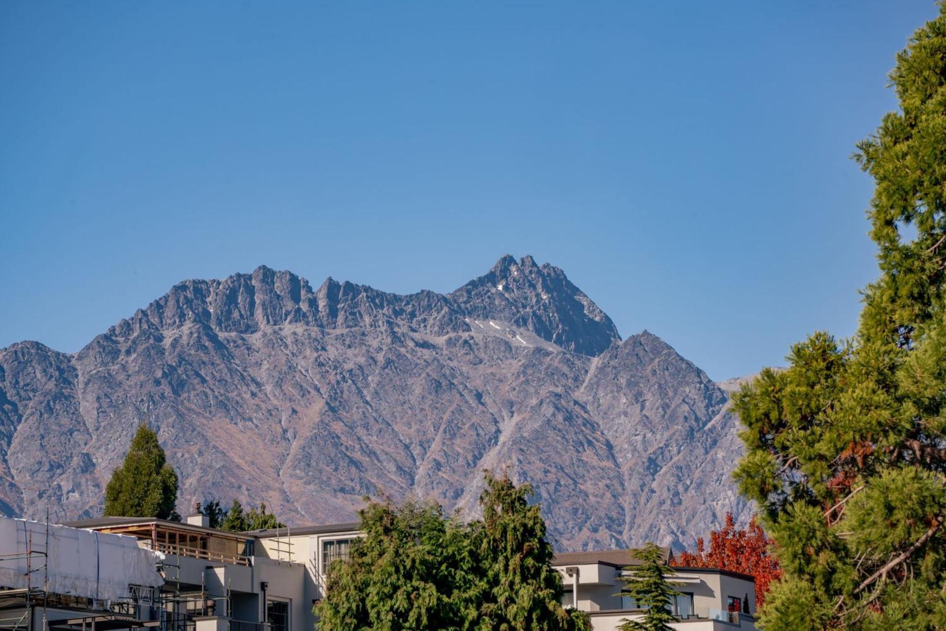 The Village Green Apartment Queenstown Eksteriør bilde
